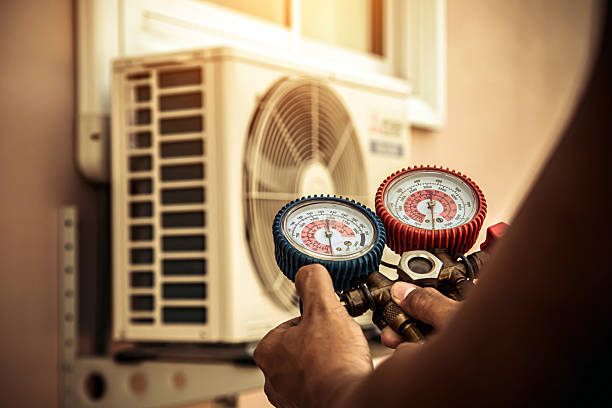 Professional Ac Installation technician working in Shirley, NY